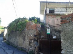 Terreno edificabile con rudere