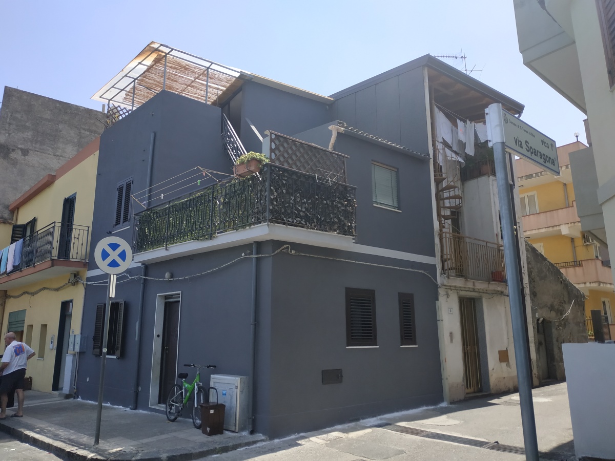  santa teresa di riva vendita quart: santa teresa di riva la tartaruga immobiliare