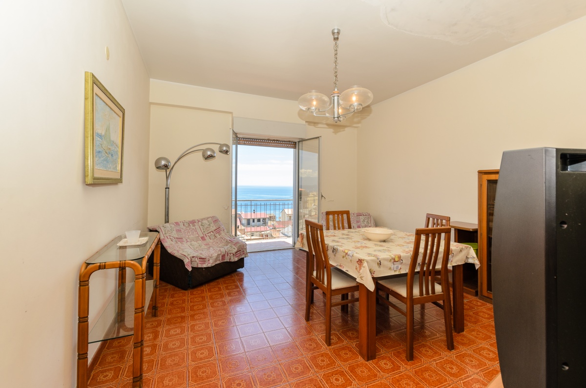 Appartamento SANTA TERESA DI RIVA vendita  Santa Teresa di Riva  La Tartaruga Immobiliare