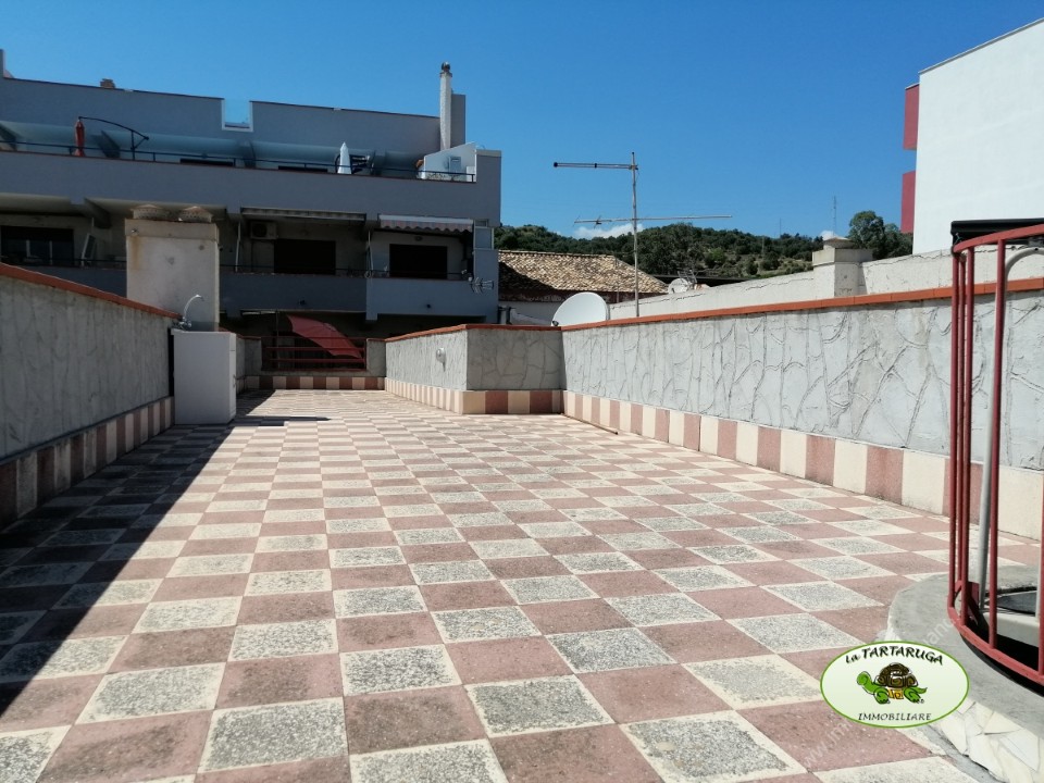 Appartamento ROCCALUMERA vendita  Roccalumera  La Tartaruga Immobiliare