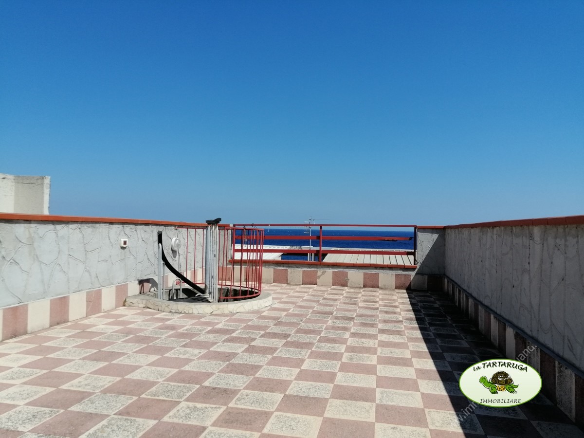 Appartamento ROCCALUMERA vendita  Roccalumera  La Tartaruga Immobiliare