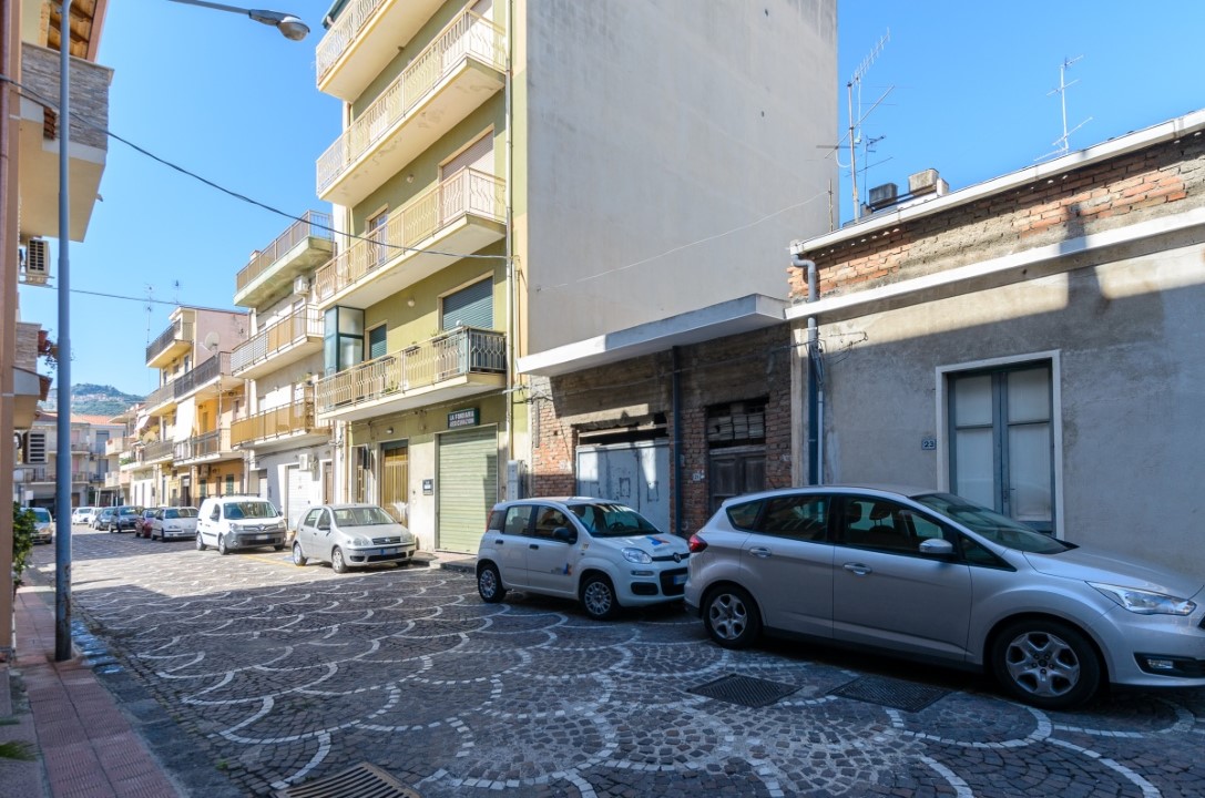  santa teresa di riva vendita quart: santa teresa di riva la tartaruga immobiliare